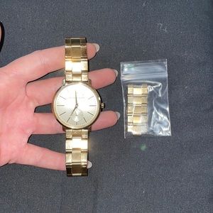 Michael Kors Jaryn Gold Watch (WITH LINKS)